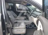 2016 Honda PILOT photo