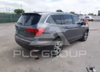 2016 Honda PILOT photo