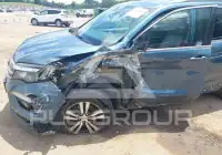 2016 Honda PILOT photo