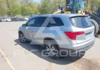 2016 Honda PILOT photo