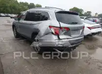 2016 Honda PILOT photo