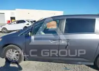 2016 Honda ODYSSEY фото
