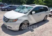 2016 Honda ODYSSEY фото