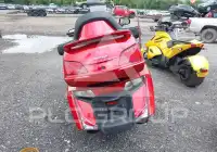 2016 Honda GL1800 фото