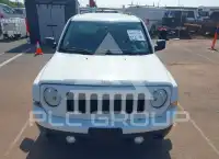 2016 Jeep PATRIOT фото