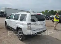 2016 Jeep PATRIOT photo
