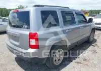 2016 Jeep PATRIOT фото