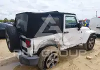 2016 Jeep WRANGLER фото