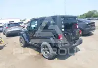 2016 Jeep WRANGLER фото