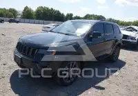 2016 Jeep Grand Cherokee photo