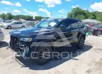 2016 Jeep Grand Cherokee photo