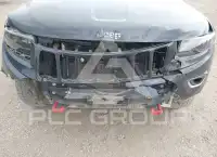 2016 Jeep Grand Cherokee photo