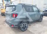 2016 Jeep Renegade фото