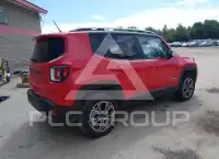 2016 Jeep Renegade photo