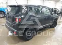 2016 Jeep Renegade photo