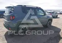 2016 Jeep Renegade photo