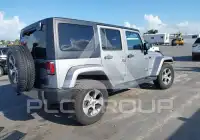 2016 Jeep WRANGLER фото