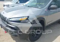 2016 Jeep CHEROKEE фото