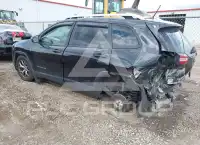 2016 Jeep CHEROKEE фото