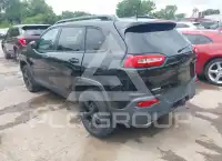 2016 Jeep CHEROKEE photo