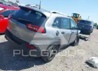 2016 Jeep CHEROKEE фото