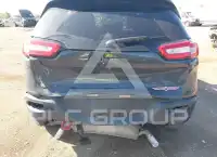 2016 Jeep CHEROKEE фото