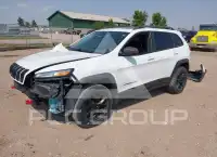 2016 Jeep CHEROKEE фото