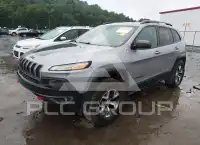 2016 Jeep CHEROKEE фото