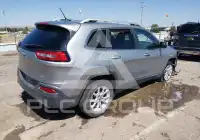 2016 Jeep CHEROKEE photo