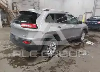 2016 Jeep CHEROKEE фото