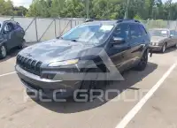 2016 Jeep CHEROKEE фото