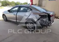 2016 Mazda 3 фото