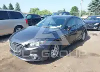 2016 Mazda 3 photo