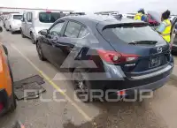 2016 Mazda 3 фото