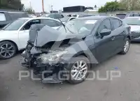 2016 Mazda 3 фото