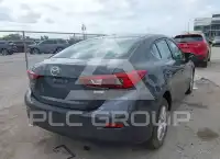 2016 Mazda 3 photo