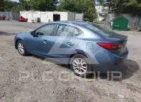 2016 Mazda 3 photo