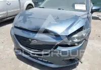 2016 Mazda 3 photo