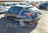 2016 Mazda 3 photo