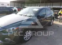 2016 Mazda 3 фото