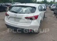 2016 Mazda 3 фото