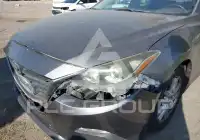 2016 Mazda 3 фото