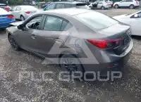2016 Mazda 3 photo