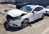 2016 Mazda 3 фото