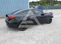 2016 Mazda 3 photo