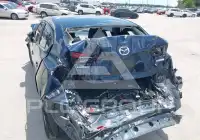 2016 Mazda 3 фото