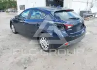 2016 Mazda 3 photo