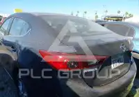2016 Mazda 3 photo