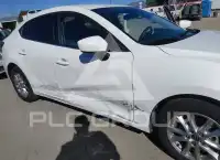 2016 Mazda 3 фото