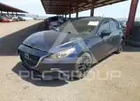 2016 Mazda 3 photo
